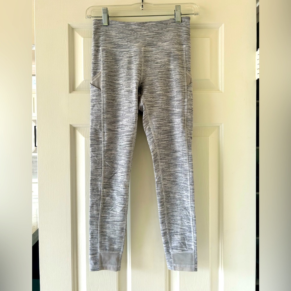 Girls ivivva lululemon leggings - Size 12